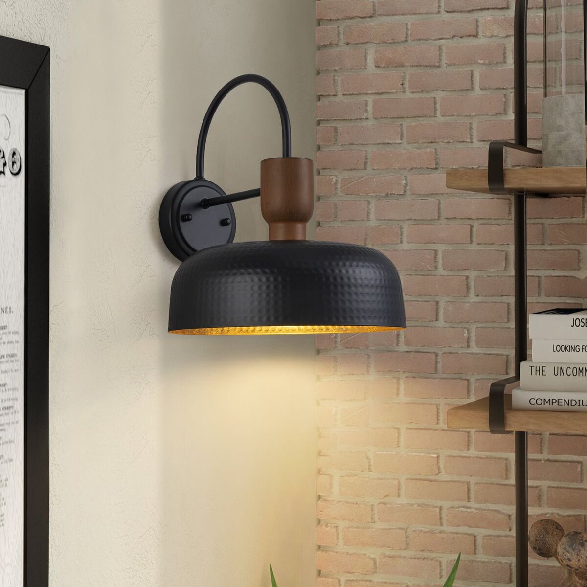 Indoor/Outdoor Wall Sconce