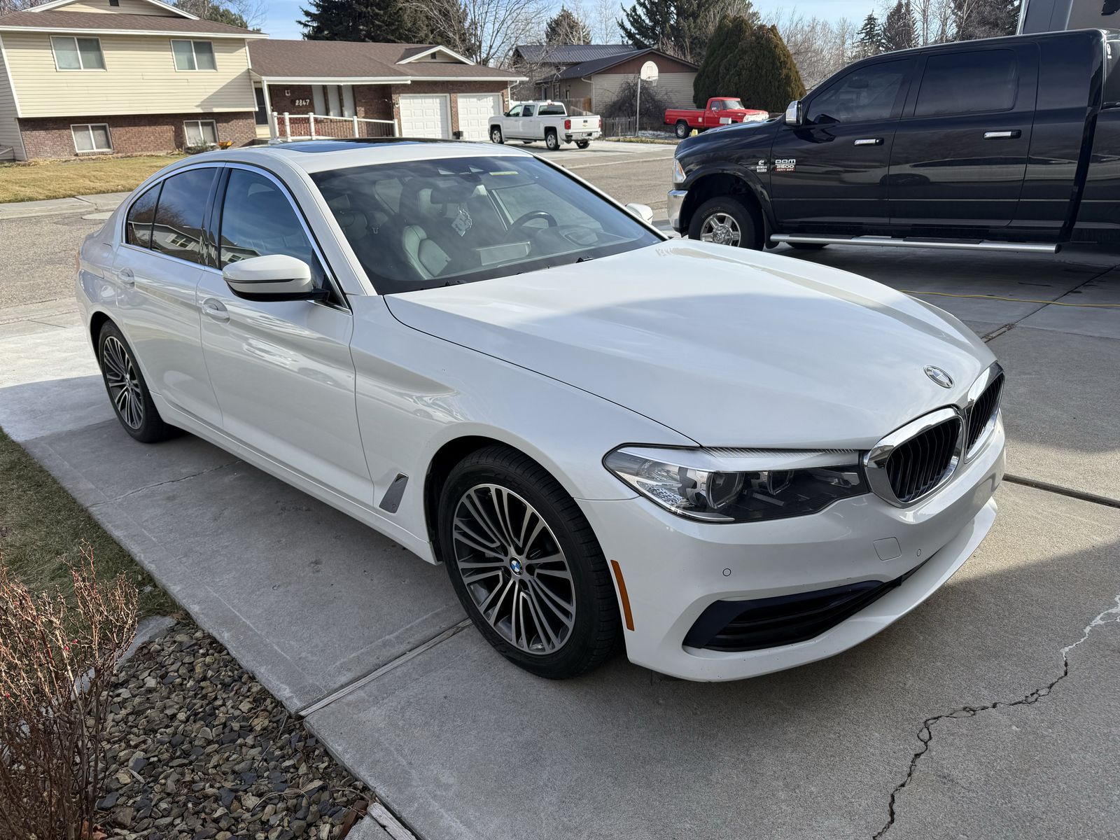 2019 BMW 5 530i xDrive