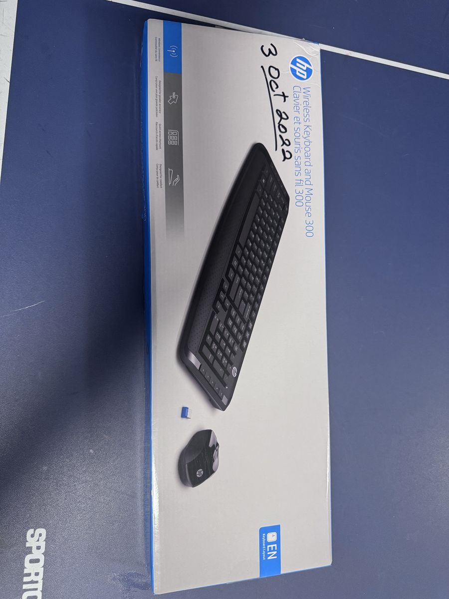 HP Wireless Keyboard and Mouse 300 Combo Set