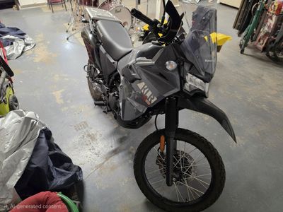 Low mile 2023 KLR 650 Base