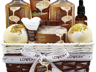 Gift basket for Mothers day– 9 Piece Set of Vanilla Coconut Home Spa Set