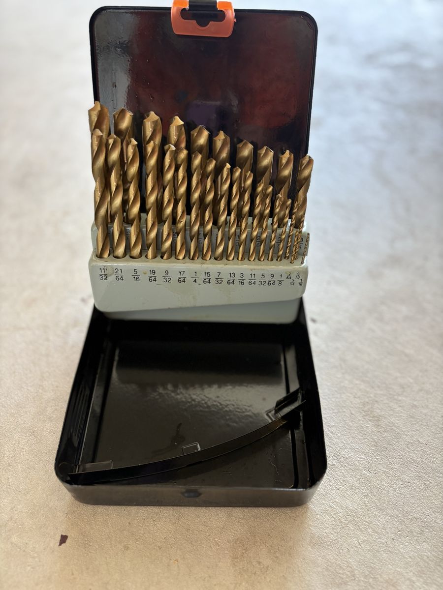 29-Piece Fractional Drill Bit Set (1/16"-1/2") Gold-Colored Titanium Never Used