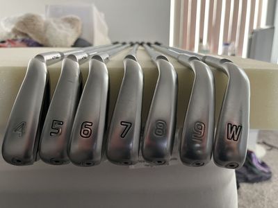 Ping G425 Irons 4-PW Black Dot