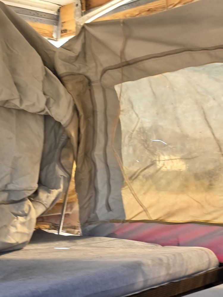 Main image 6