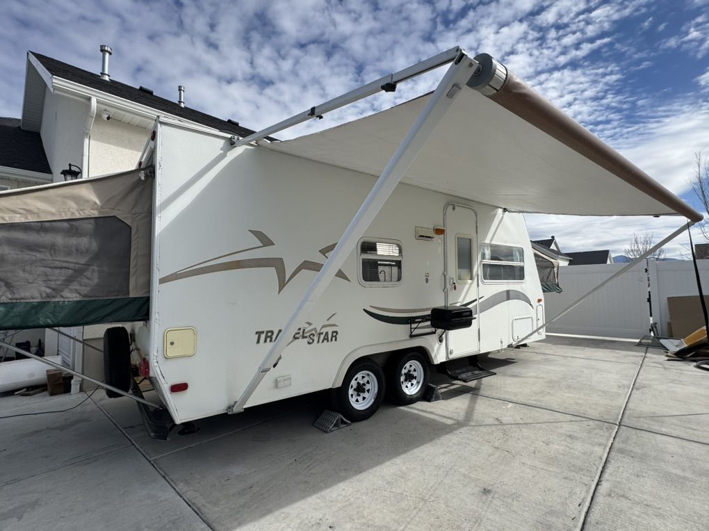 Mint StarCraft Travelsrar 21SB Ultralite