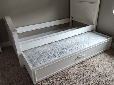 Twin Trundle Bed