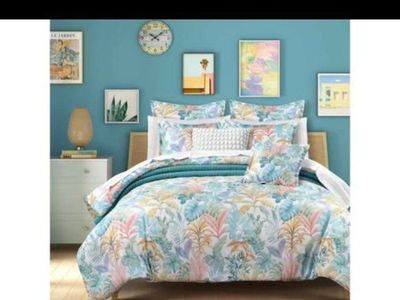 J. Queen Bold Bahama King/California King 3 Piece