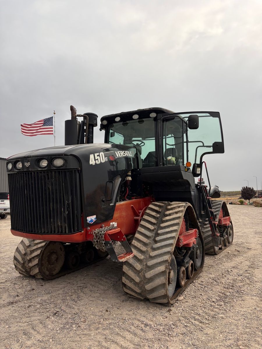 2014 Versatile 450