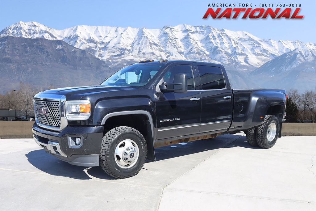 2015 GMC Sierra 3500HD Denali