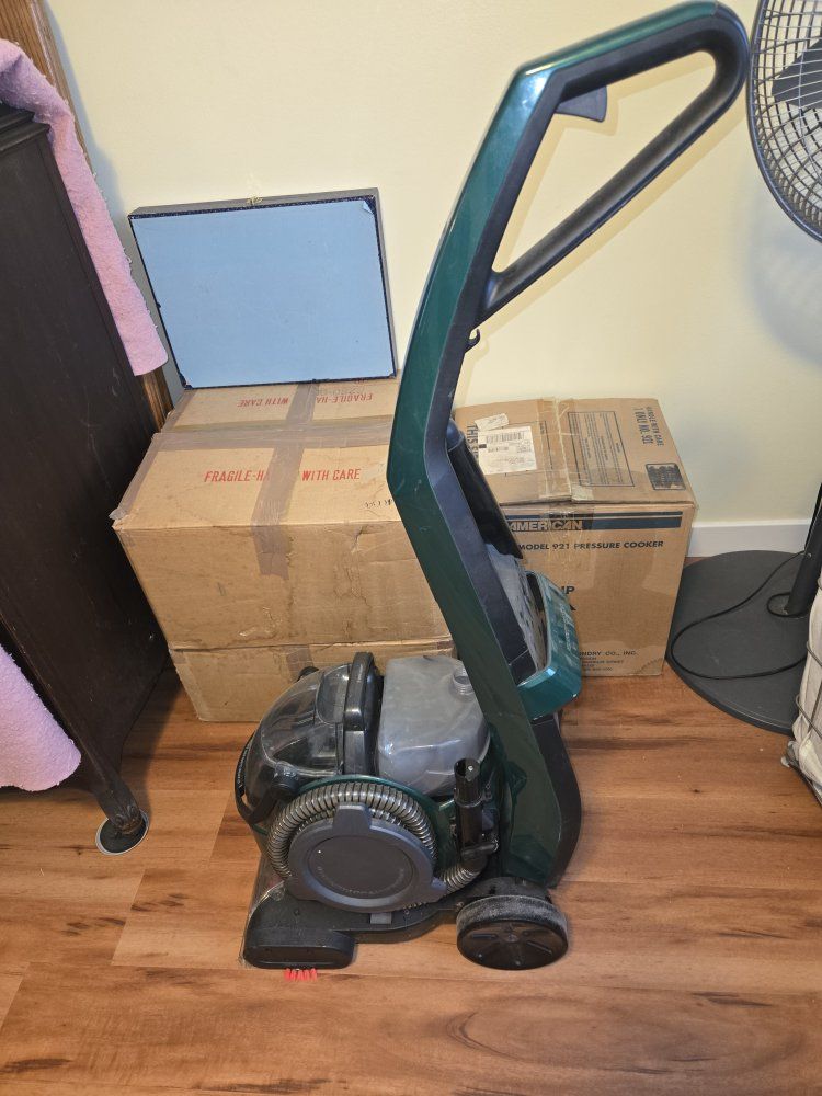 Main image 4
