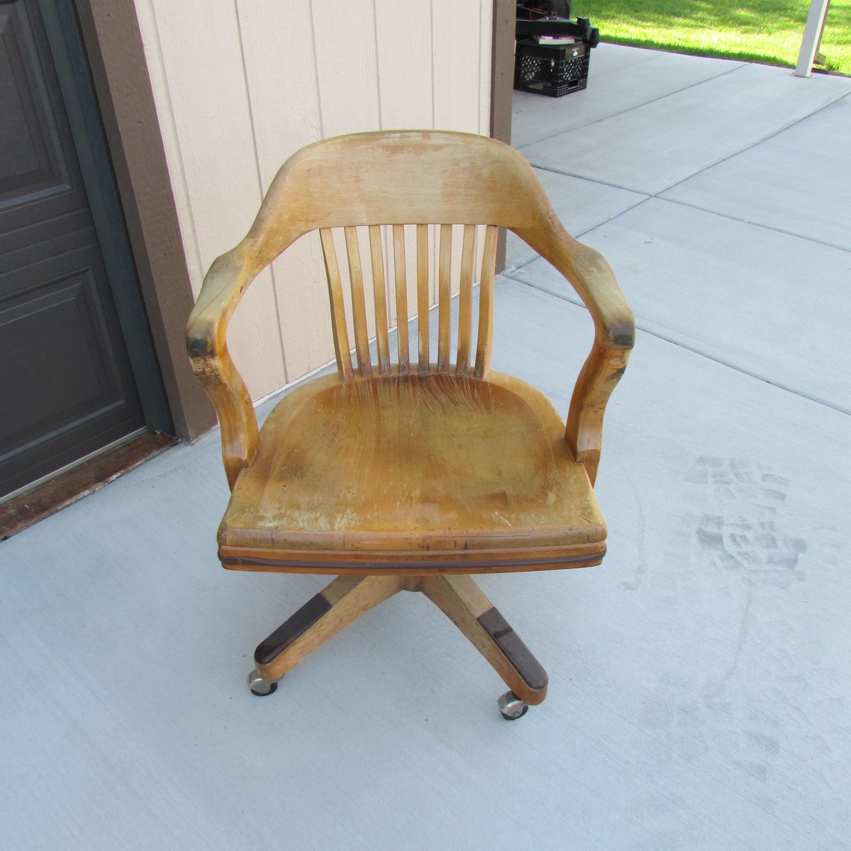 Oak Bankers Chair