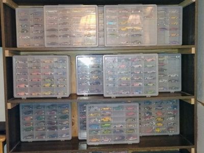 Hot Wheels Cases Lot Sale, "Enormous Collection"