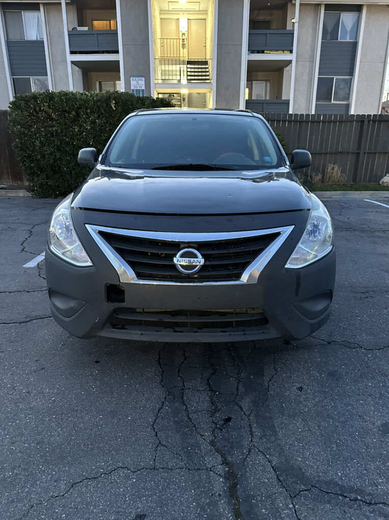 2015 NISSAN VERSA