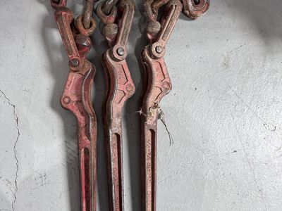 Three 19,000 pound chain binders