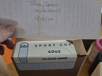 New Limited edition 40oz sport hydrojug cloud Nine