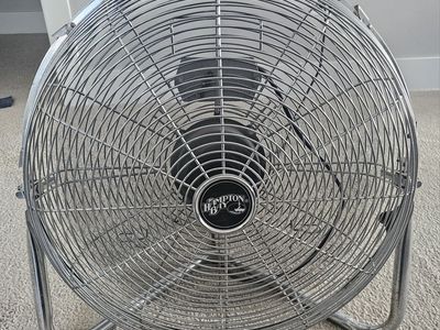 Hampton Bay Fan