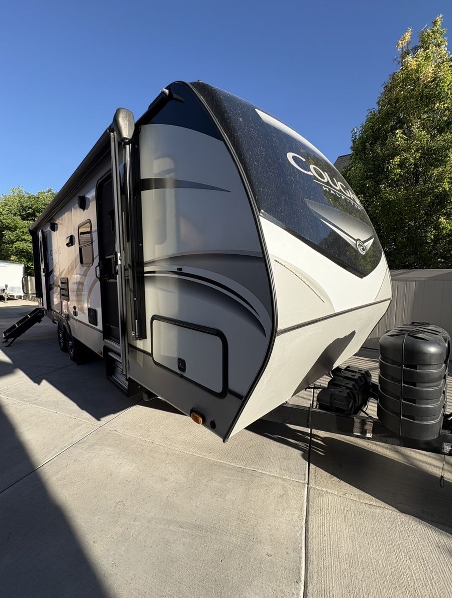 2021 Keystone Cougar 26RBSWE Travel Trailer