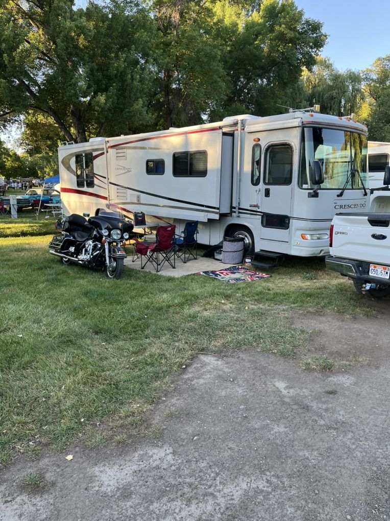 2004 Gulfstream Crescendo Class A