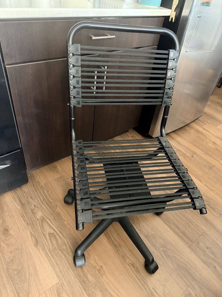 Black Bungee Cord Desk Chair