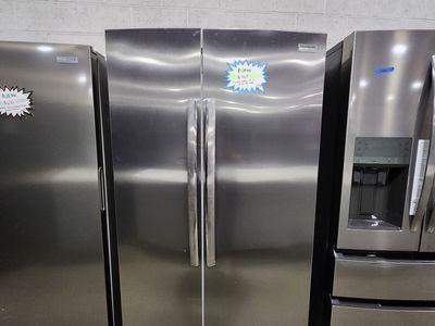 BRAND NEW!! FRIGIDAIRE 26 CF STAINLESS SIDE BY SIDE FRIDGE