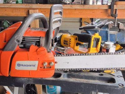 Husqvarna 240 X-Torq Chainsaw