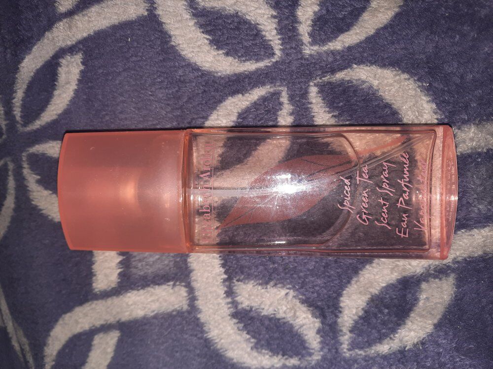 Elizabeth arden spiced green tea perfume