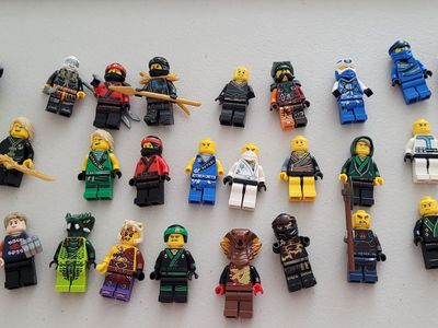 29 Lego Ninjago Minifigures all for $250