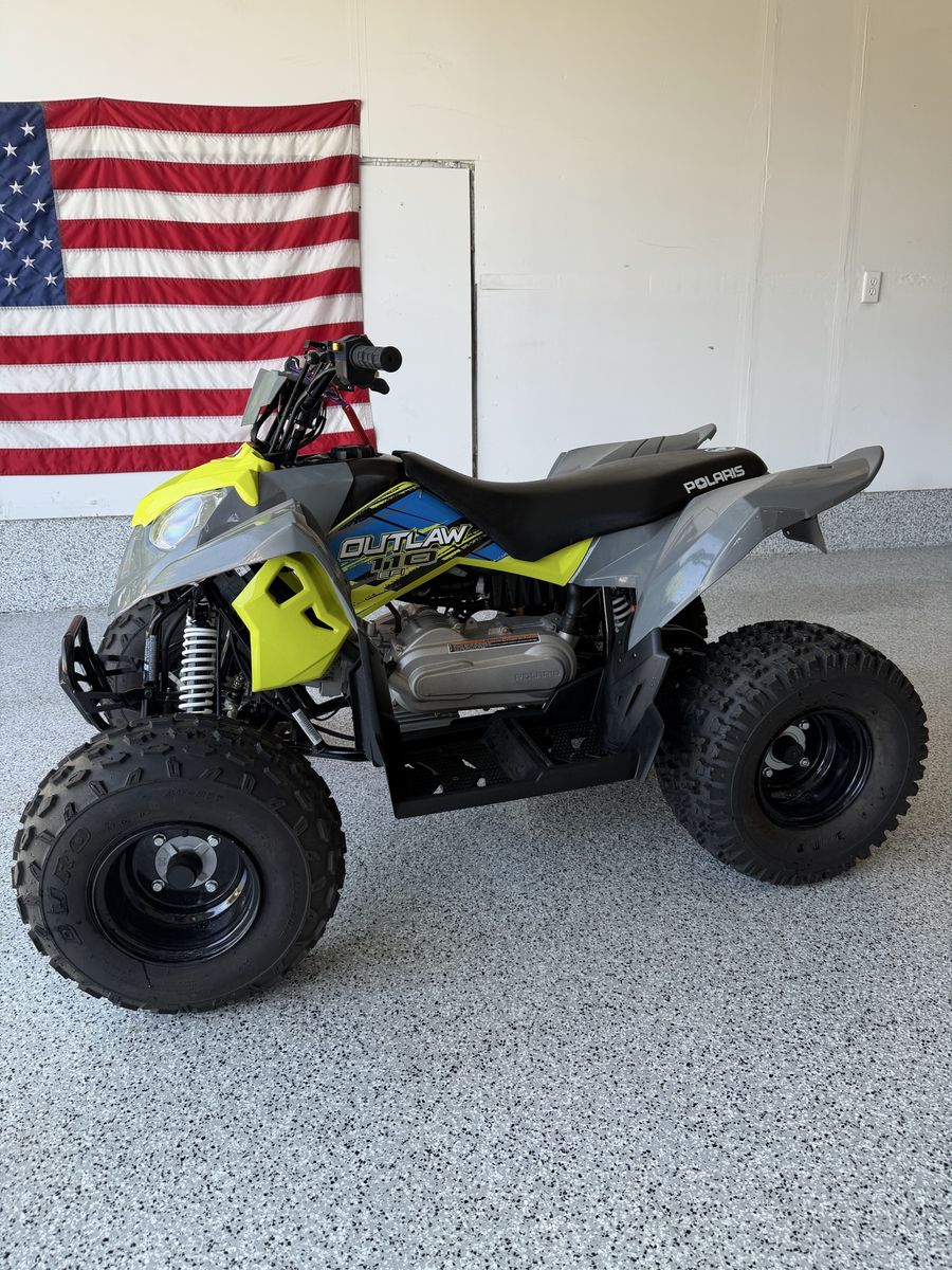 Polaris 110 Outlaw 2021