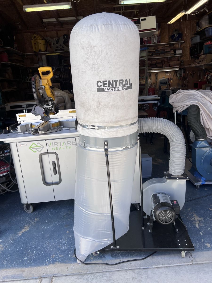 Dust collector