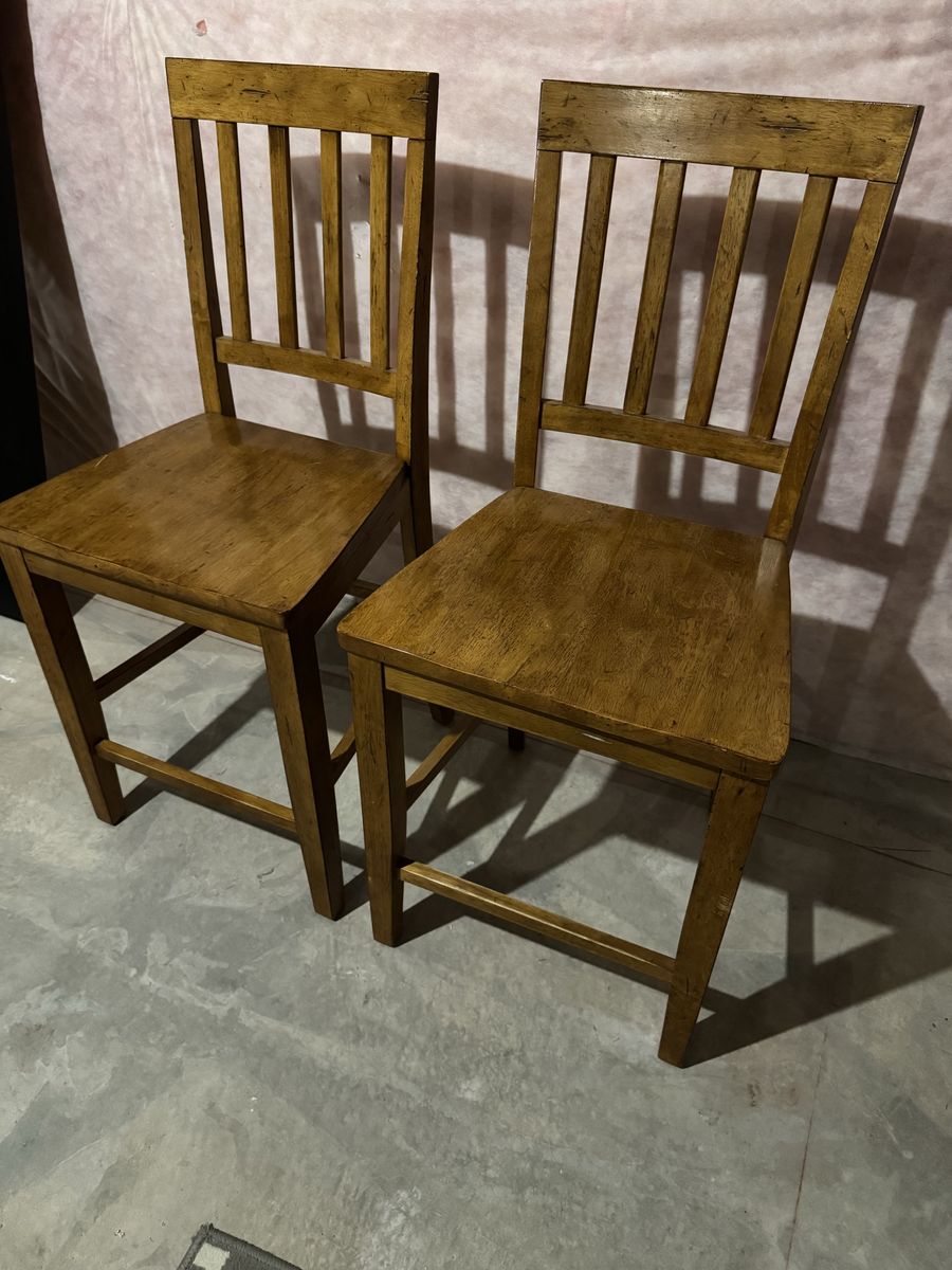 Set of 2 Wooden Counter Height Barstool Chairs Brown Oak Finish Slat Back