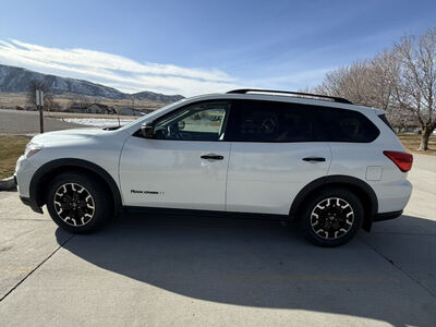 2020 Nissan Pathfinder Rock Creek