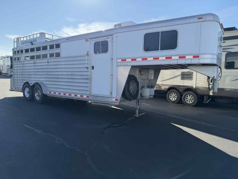 Used 2012 Elite 4 Horse Trailer with Weekender LQ