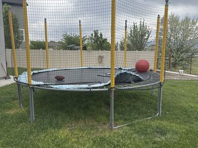 Trampoline