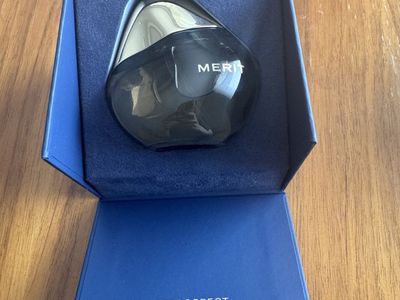 MERIT Retrospect L'Extrait de Parfum