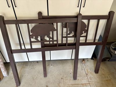 Metal Headboards with Bear Silhouette Design - Brown metal Bear (2) Twin Bed head boards