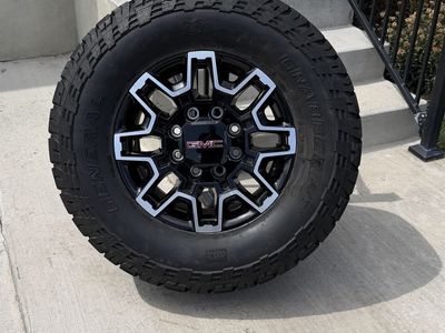 4-GMC Sierra 3500 AT4x Rims and Tires 35/12.50R18 General Grabber A/Tx Load E