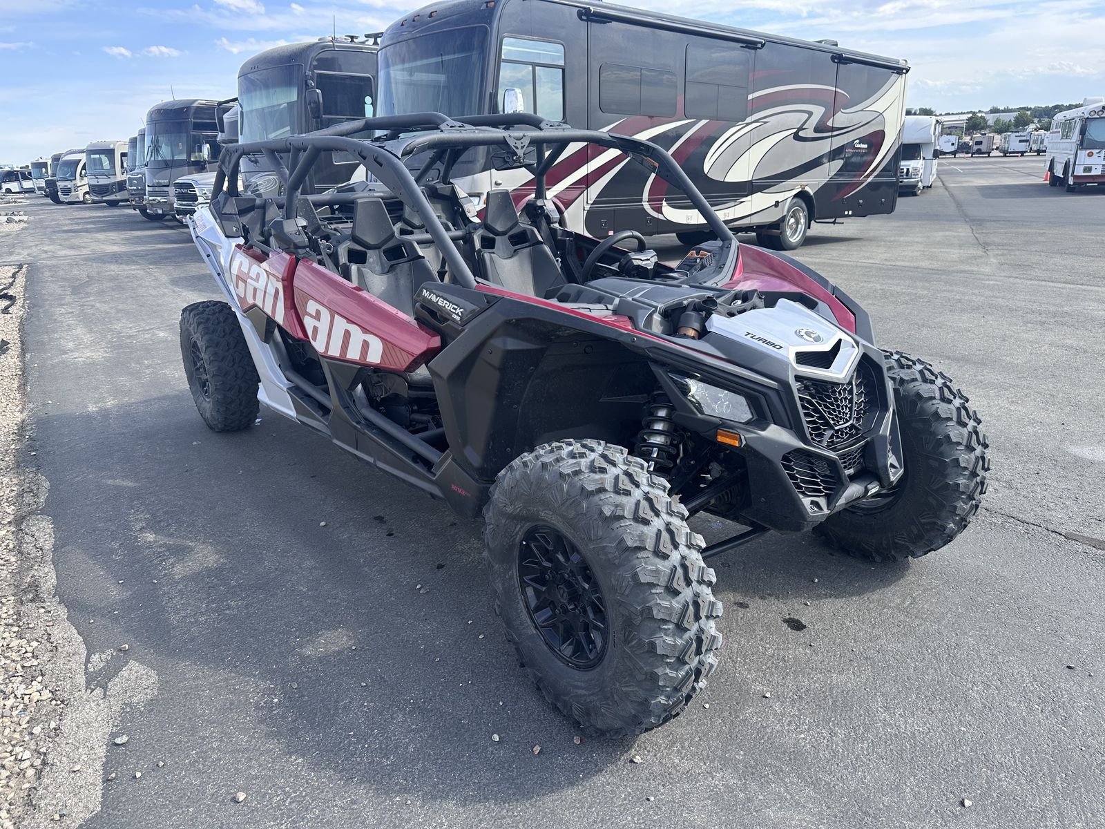 2025 Can Am Maverick Max DS Turbo 135 HP