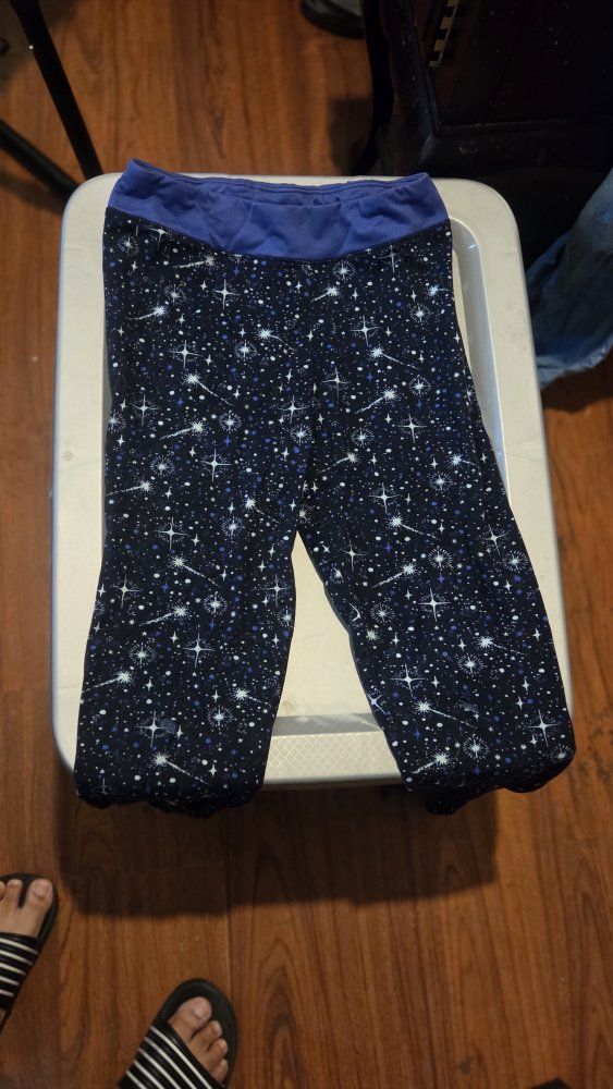 ClimateRight by Cuddl Duds Girls' Star/Space Print Leggings - Size S/CH