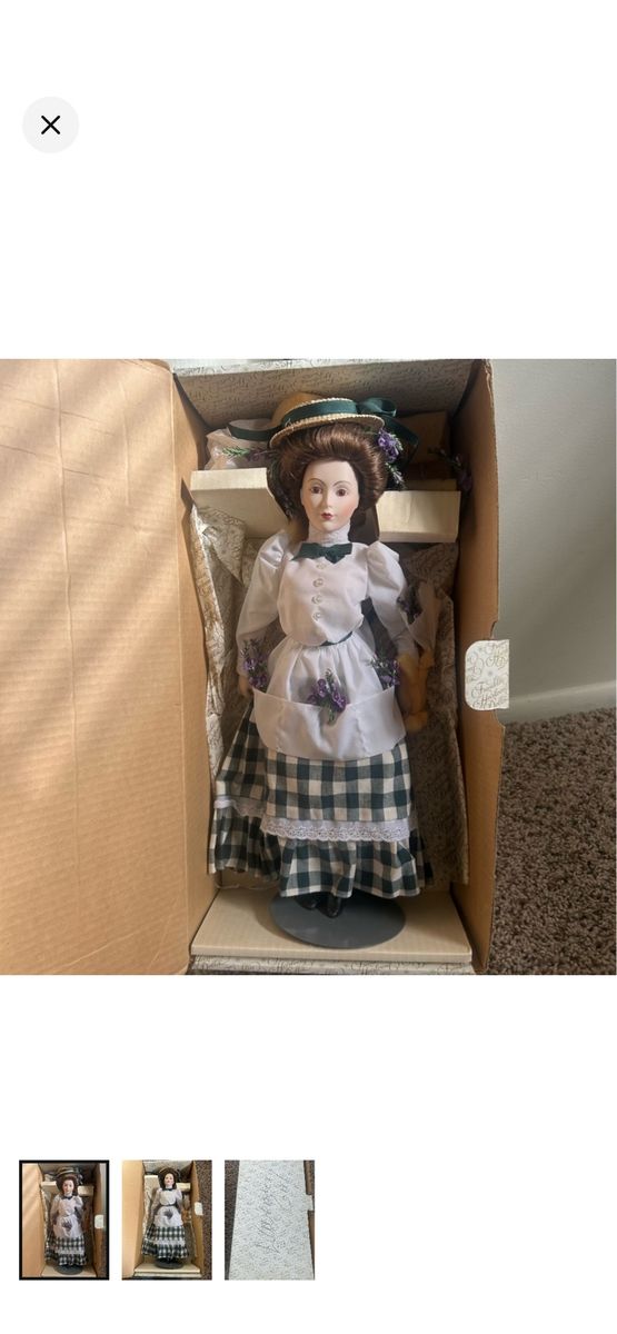 Vintage Franklin heirloom porcelain doll