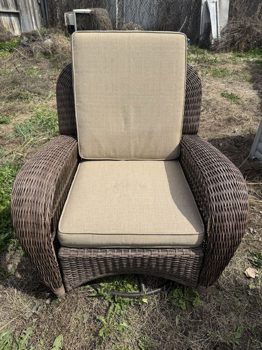 Wicker chair