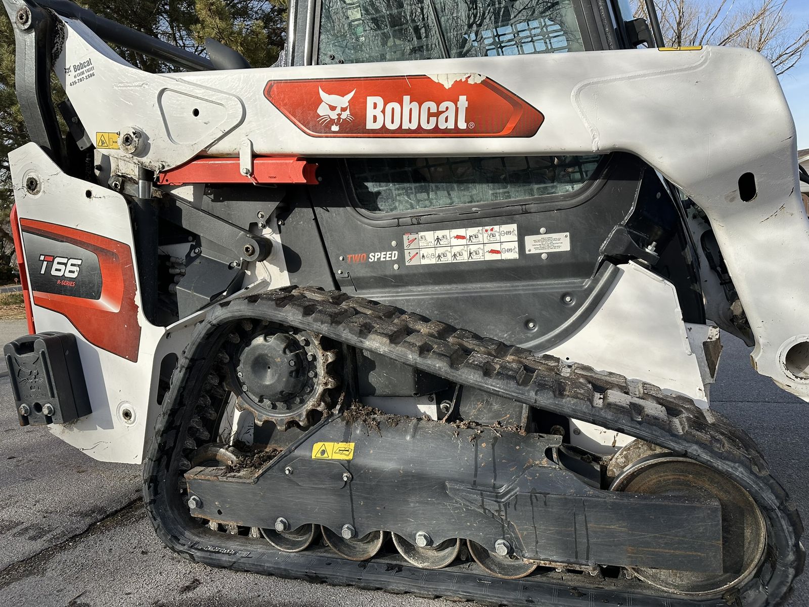 2022 Bobcat T66 – Under 700 Hours - Deluxe Pkg - Enclosed Cab - SJC - 2-Speed - Backup Camera