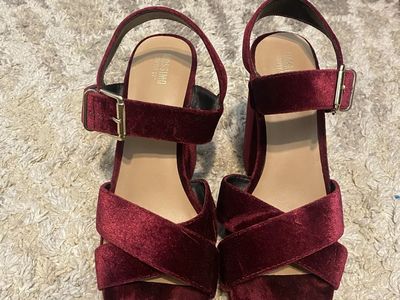 Mossimo Supply Co. Red Velvet Block Heel Platform Sandals - Women's Size 8.5