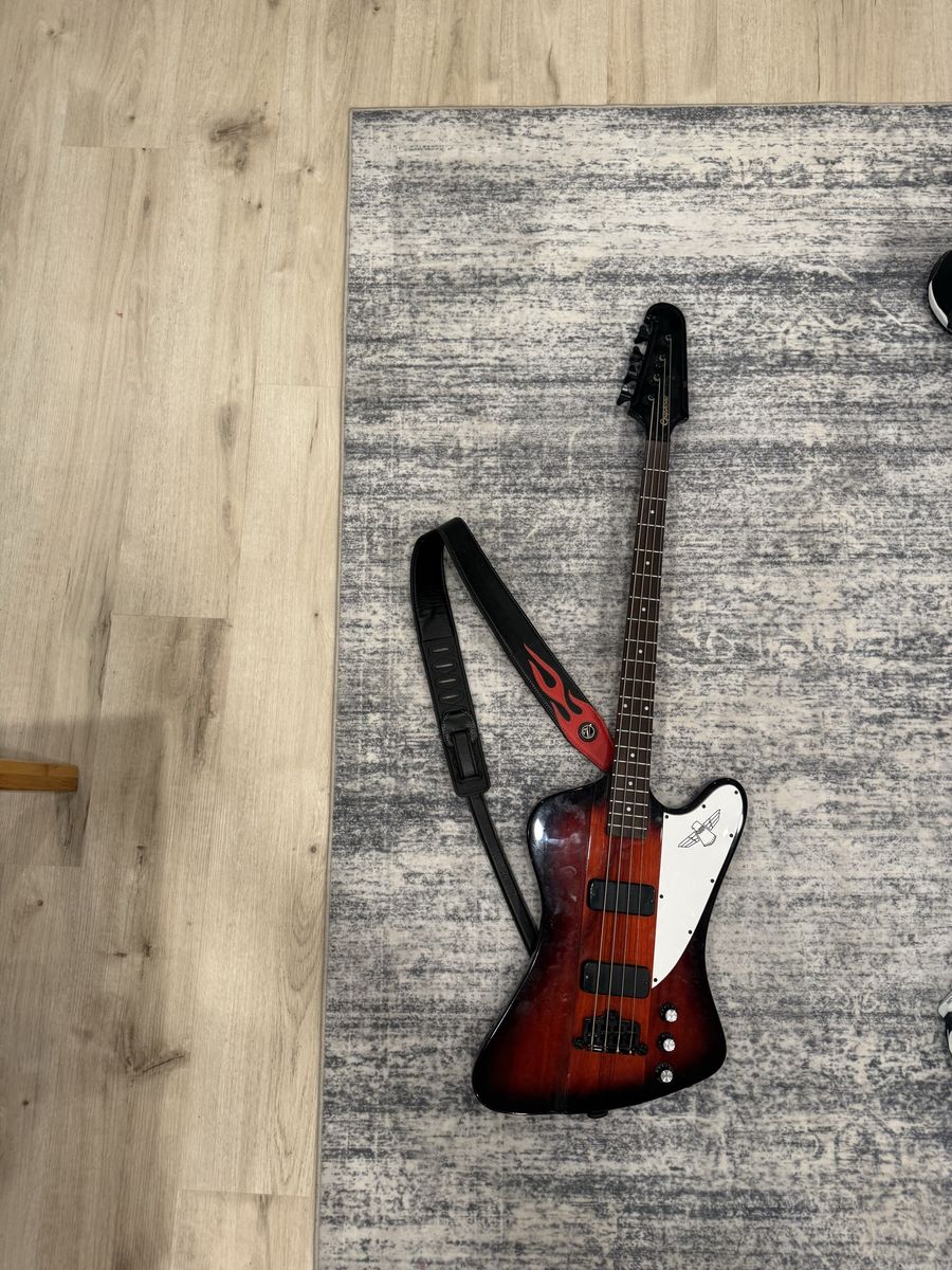 Epiphone Thunderbird Classic IV Pro