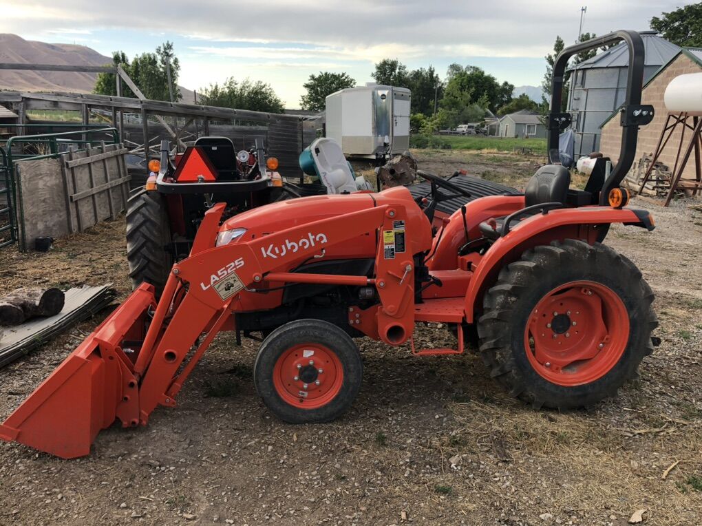 Kubota L3301