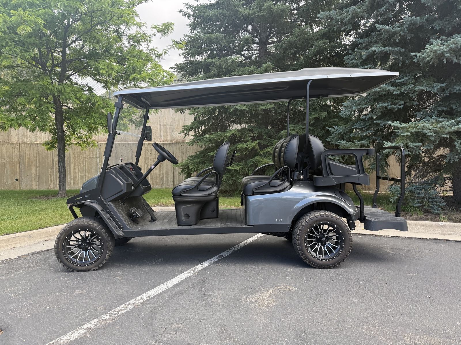 2023 EZGO Express L6 Gas – Lifted, 6‑Seater, Great Shape