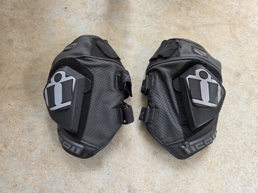 sm/md Icon Field Armor Street knee protection