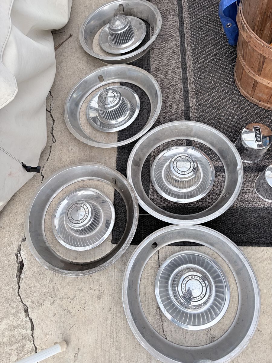 Vintage Chevrolet Wheel Covers and Trim Rings 