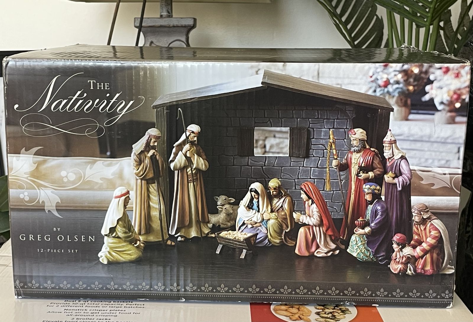 NEW Beautiful GREG OLSEN 12 Pc Nativity Set