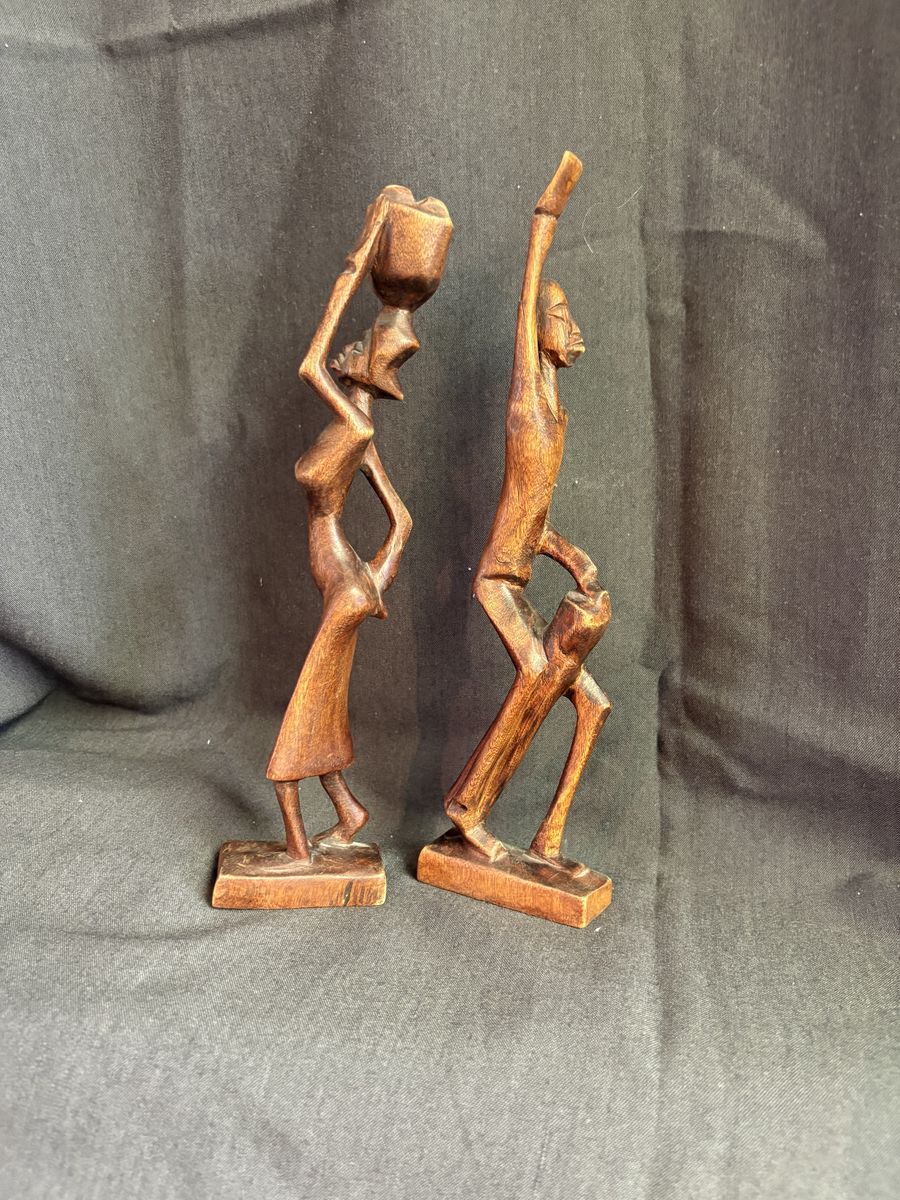 Main image 3
