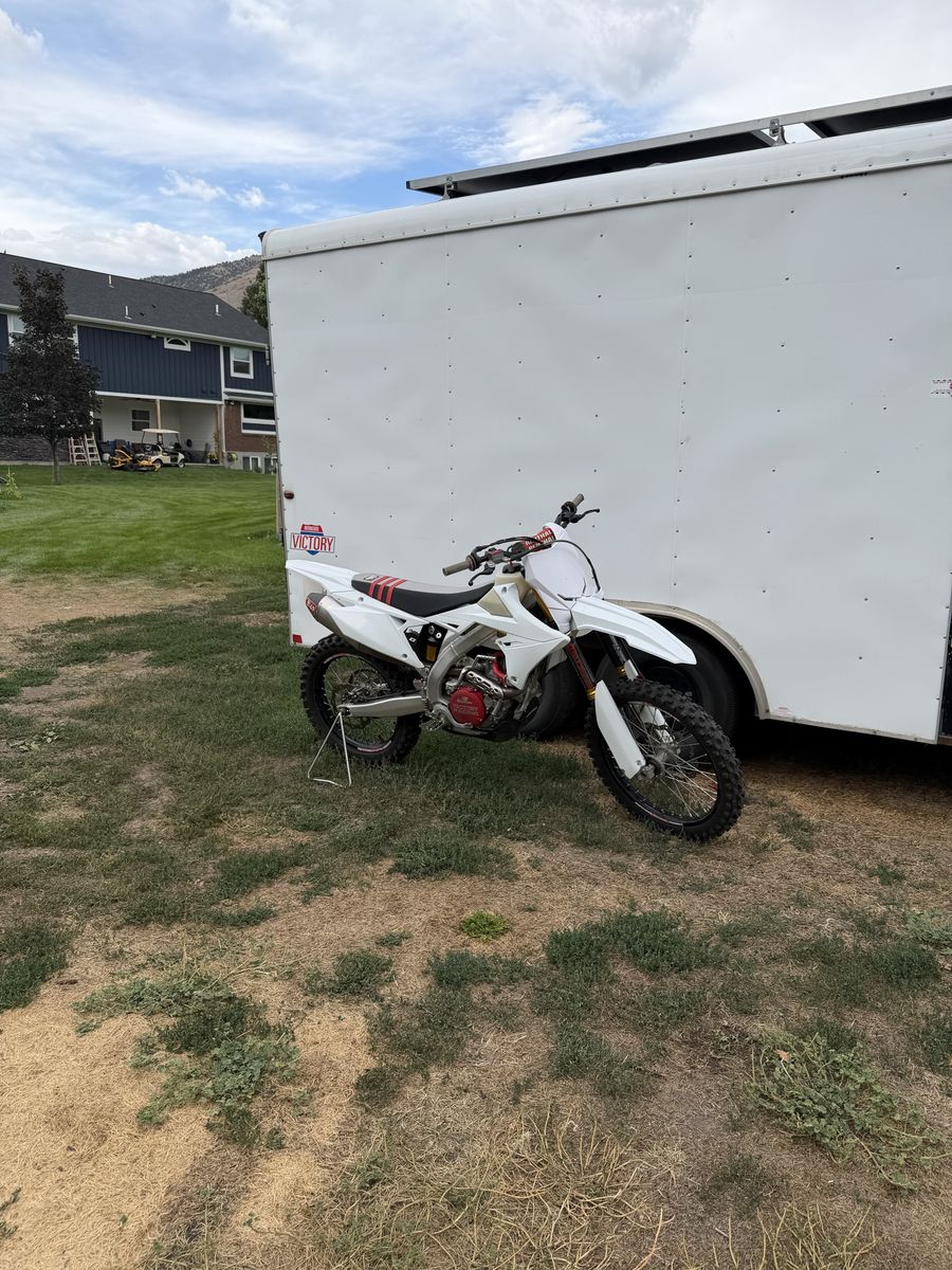 2018 Suzuki RMZ450 Race Ready